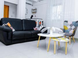 NAIVELI-PALM Appartement meublé sobre et chic, hotel v destinaci Douala