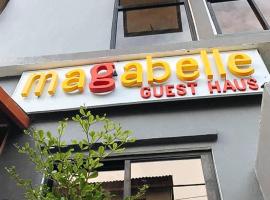 Magabelle Guesthouse, bed and breakfast en Cebú
