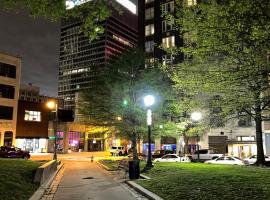 Luxury loft in the heart of downtown Memphis, hotel near US District Court Clerk, Memphis