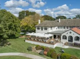 Dormie House