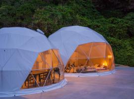glampark resort Akuna beach, luxury tent in Henza