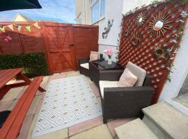 The Garden Flat, hotel Paigntonban