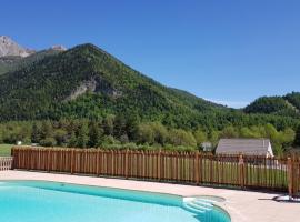 Camping les Auches, hotel near Saint Leger Les Melezes Ski School, Ancelle