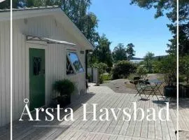 Modern Cottage in Årsta Havsbad Stockholm, Sweden