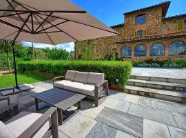 Villa Bellostare by PosarelliVillas, hotel di Cantagrillo