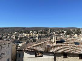 Appartement Forcal, apartment in Forcalquier
