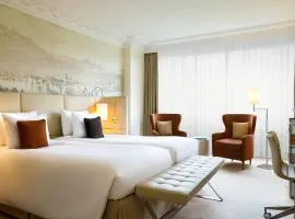 Renaissance Lucerne Hotel