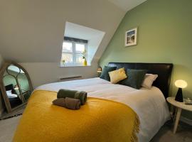 Hidden Gem with Free Parking, hotel near Windsor Castle, Windsor