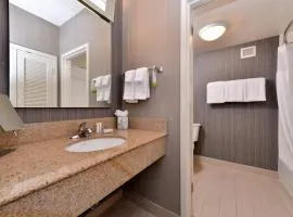 Courtyard by Marriott Dallas Northwest