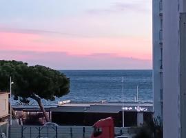 Juan-Les-Pins centre, hotel din Antibes