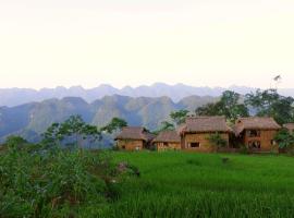 Pu Luong Jungle Lodge, obiteljski hotel u gradu 'Pu Luong'