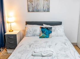Double Bed Room in Flat near Birmingham City Centre