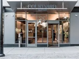 Courtyard by Marriott Long Island City/New York Manhattan View