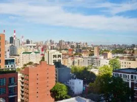 Courtyard by Marriott Long Island City/New York Manhattan View