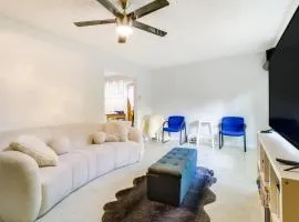 Pet-Friendly Gainesville Vacation Rental with Patio!