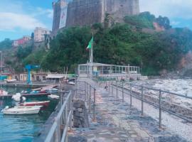 CASA DI EDWYN, apartment in Lerici