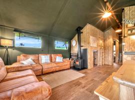 Nature's Nest, luxury tent in Hereford