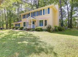Quiet Fayetteville Home with Yard - Close to Shops!