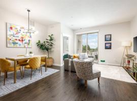 Fun & trendy condo close to downtown and the beach, condo in Traverse City
