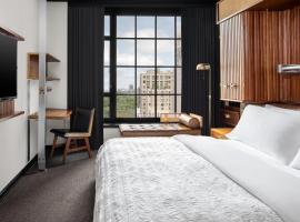 Le Meridien New York, Central Park by Marriott، فندق في سينترال بارك، نيويورك