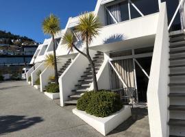 Amity Serviced Apartments, feriebolig ved stranden i Queenstown