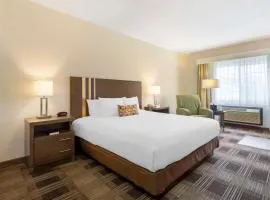 Best Western Plus The Inn at Horse Heaven