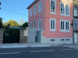 Luxurious Pink House and Parking