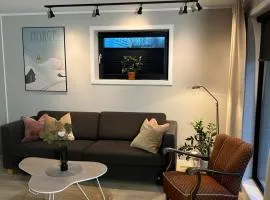 Nymoen Apartment, Kvaløya