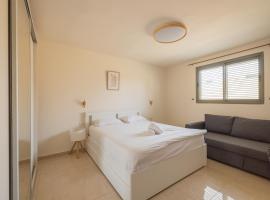 Shifra Suite, hotel en Beer Sheva