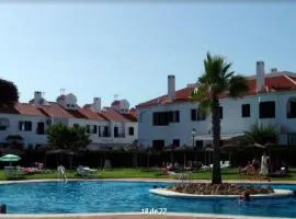 Apartamento en Urbanización Los Enebros