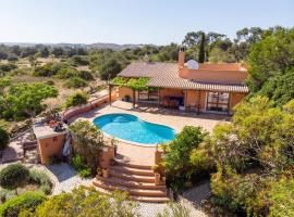 Quinta Tannamara villa private pool & garden, self catering accommodation in Burgau