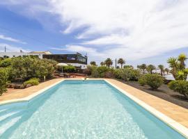 Maretas - Apartamento rural con piscina, hotel na may pool sa Las Breñas