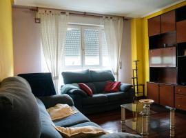 Apartamento con sol y vistas., hotel u gradu Kabezon de la Sal