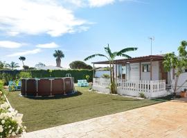 Villa Triana, hotel i Chiclana de la Frontera