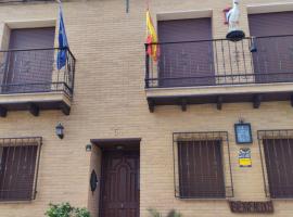 Casas Mirabel – tani hotel w mieście Grimaldo