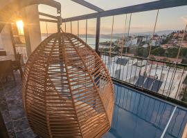Sea Breeze Apartment, hotel in Milas