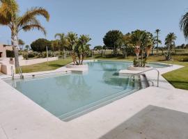 Villanueva Golf- Cozy 2 Bedrooms -Puerto Real, Cádiz, atostogų namelis mieste Puerto Realis