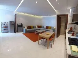 Appartement à la plage Mehdia pour famille uniquement