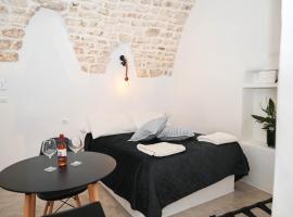 CASA FLAMI' 4, hotel in Ostuni