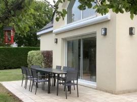 Maison Spacieuse à Proximité des Plages de la Baule，拉波勒的Villa