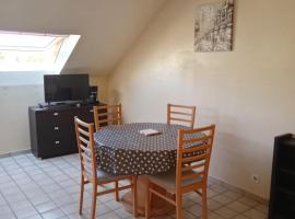 MARGUERITE, hotel with parking in Massiac