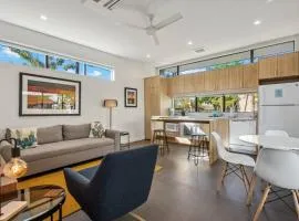 Refreshing 1-bedroom Apartment - 80 Walkscore!