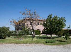 Agriturismo Podere Santa Virginia, farm stay in Albinia