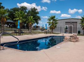 D&R Rivercity RV Resort, casa o chalet en New Braunfels