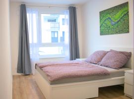 Brand new apartment by hockey stadium, ξενοδοχείο σε Nivy