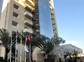 FLAT Ibirapuera Jardins ótima localização com garagem inclusa!