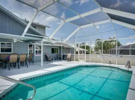 Screened-In Lanai and Yard Port Charlotte Retreat