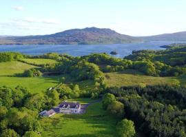 Peaceful, scenic family home, maison de vacances à Sligo