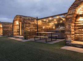 Greenview Glamping Pods, אתר קמפינג בBannvale