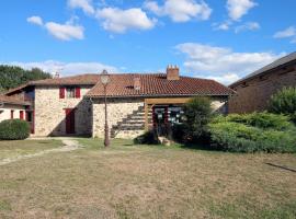 Le chambery, rumah liburan di Saint-Junien